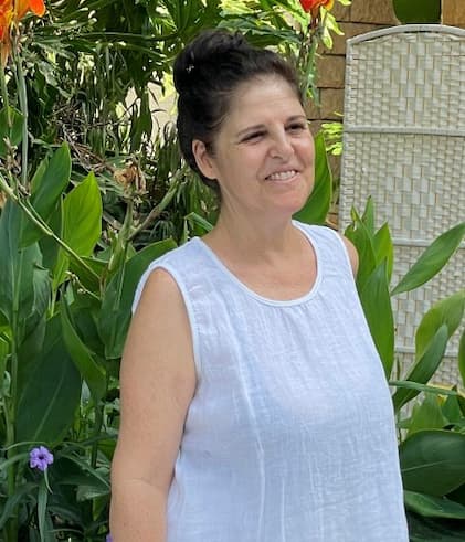 מטפל/ת בכוסות רוח - ורד שפירא